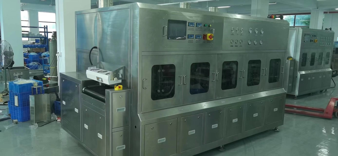 Đóng gói trước SEMI Sip trong thiết bị làm sạch dòng chảy với băng tải chiều rộng 600mm và được CE phê duyệt