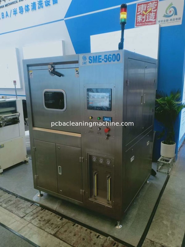 Máy khử chảy phun rửa kiểu mẻ PCBA với 3 ống phun 2 lớp Giỏ PCBA 1 tủ rửa
