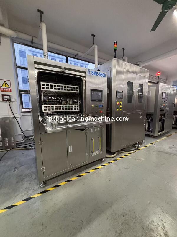 PCB Độ dày 0,5 đến 3,0mm SME-5600L Máy làm sạch PCB Thiết bị làm sạch tự động đảm bảo xử lý bảng mạch