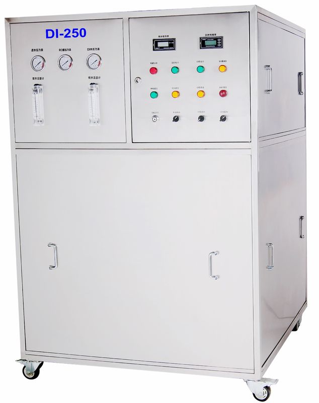 Máy nước khử ion khung thép không gỉ 250 L / H Dung tích bình chứa nước 160L Máy nước DI